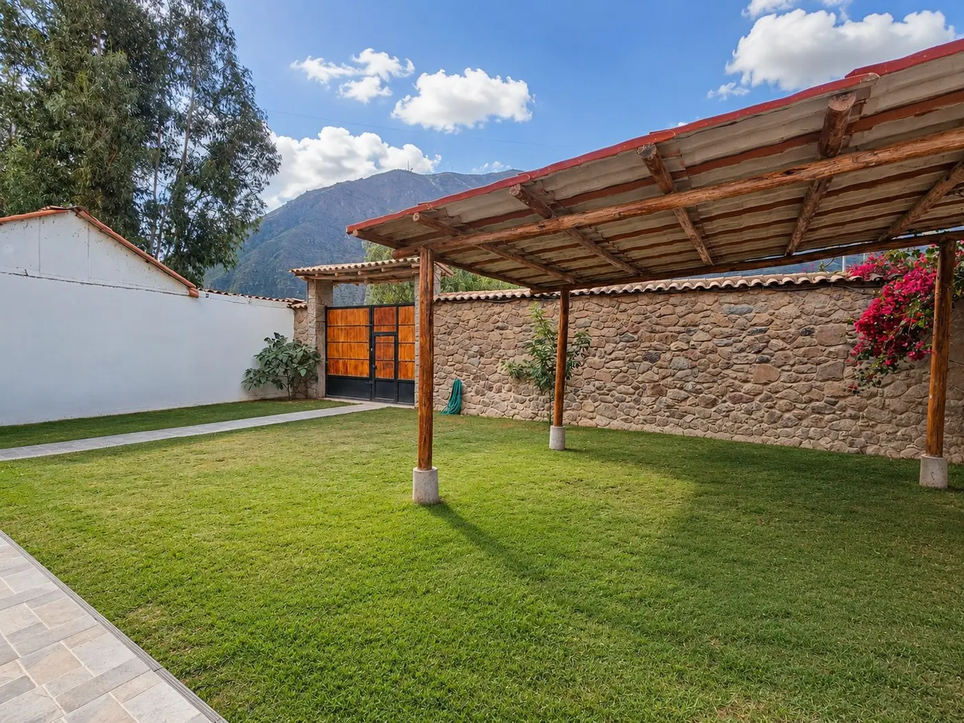 Dos casas con terreno en Calca en Calca, Valle Sagrado, foto 2 de 8